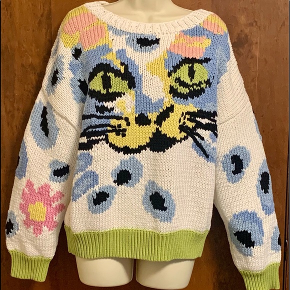 ESCADA HANDKNIT CAT FACE SWEATER NWT - SIZE LARGE